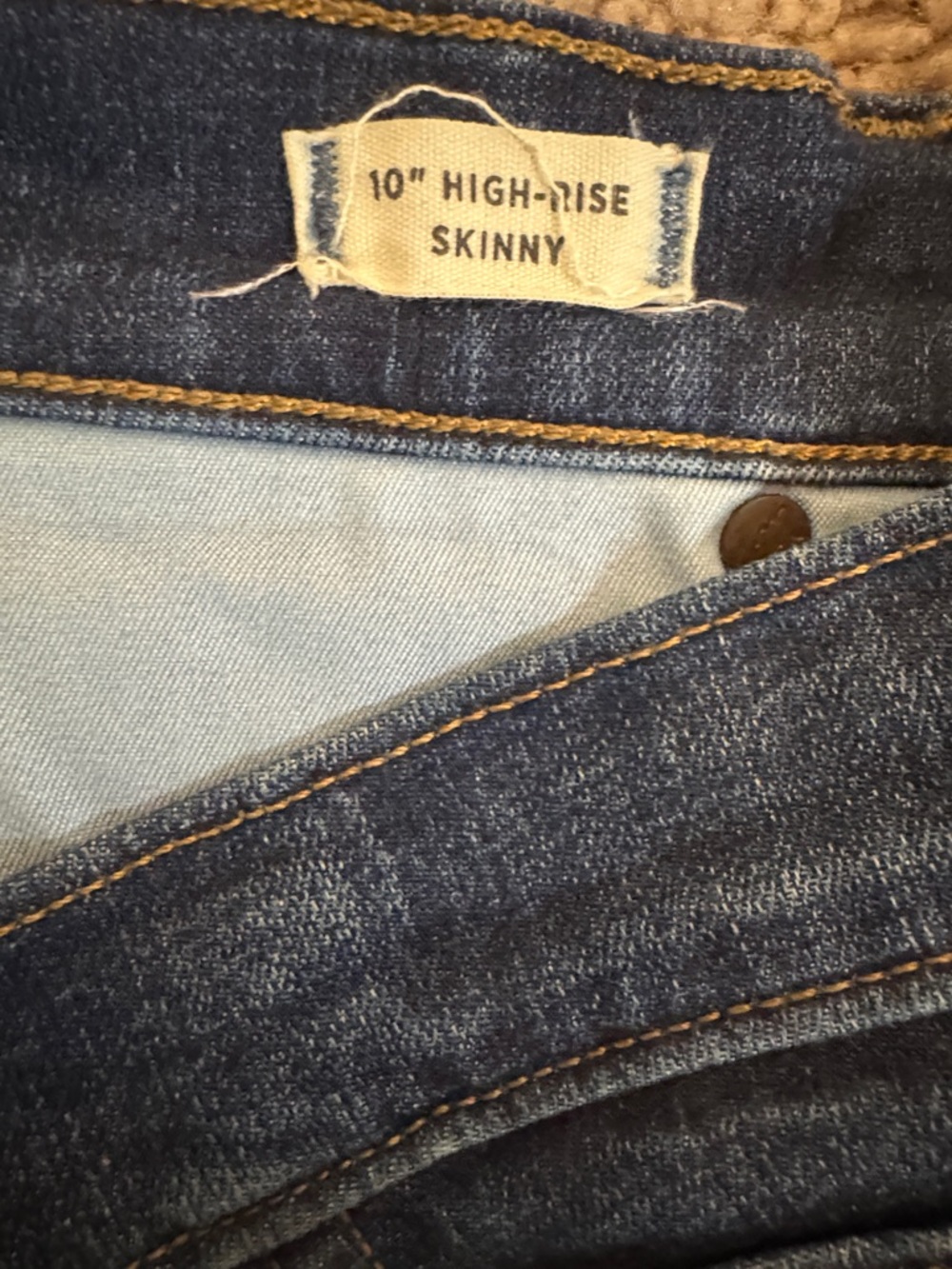 Madewell 10” High-Rise Skinny Jeans - Picture 3 of 4